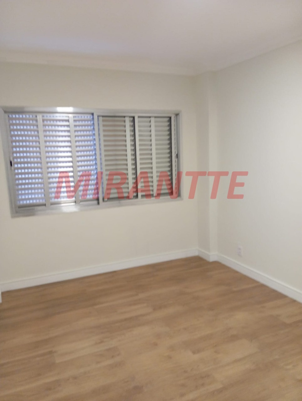 Apartamento de 60m² com 2 quartos em Santana