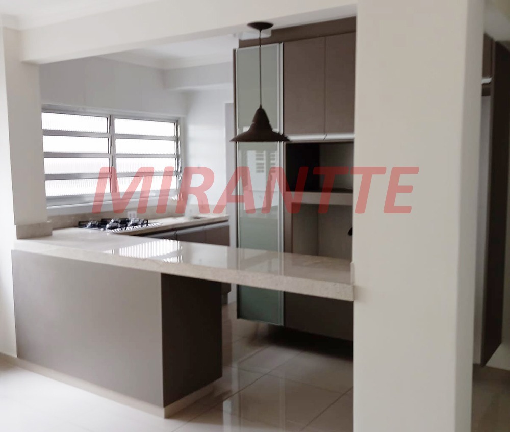 Apartamento de 60m² com 2 quartos em Santana