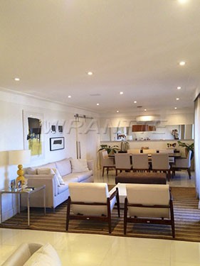 Apartamento de 250m² com 3 quartos em Panamby