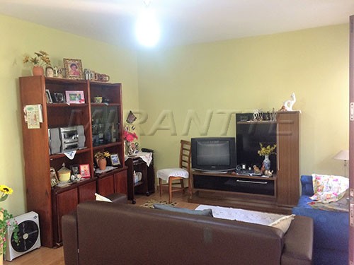 Sobrado de 246m² com 5 quartos em Mandaqui