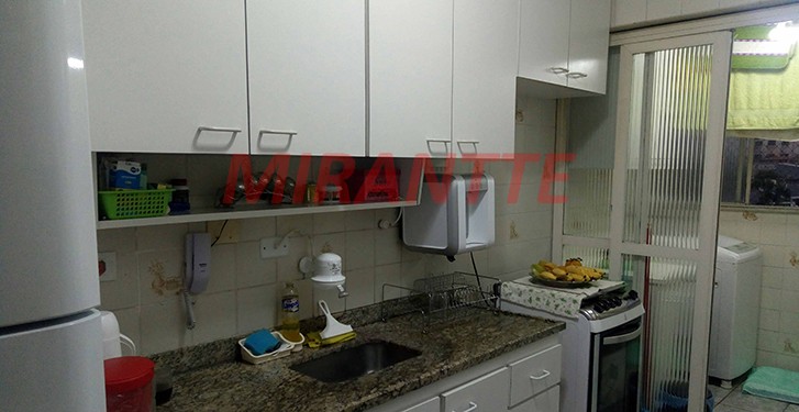 Apartamento de 90m² com 3 quartos em Santa Teresinha
