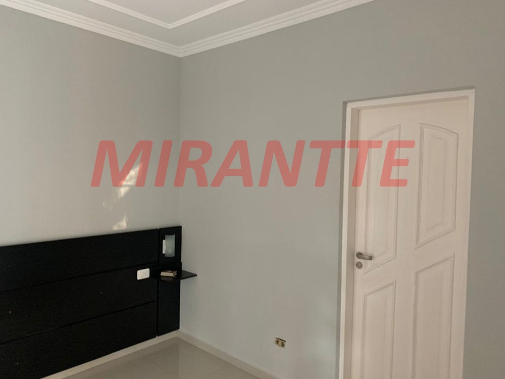Sobrado de 350m² com 5 quartos em Serra da Cantareira