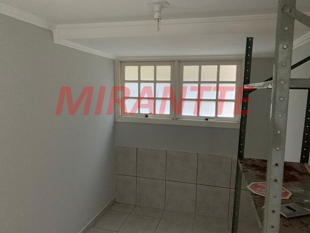 Sobrado de 350m² com 5 quartos em Serra da Cantareira