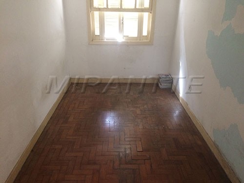 Sobrado de 156m² com 4 quartos em Pompéia