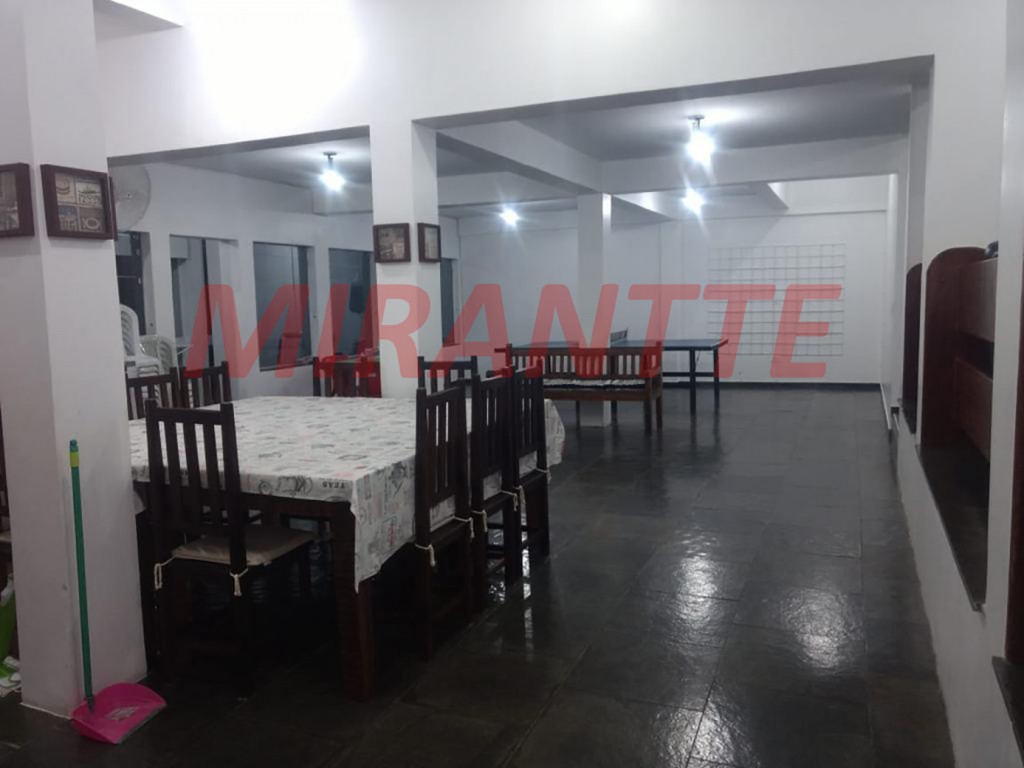 Sobrado de 555m² com 3 quartos em Serra da Cantareira