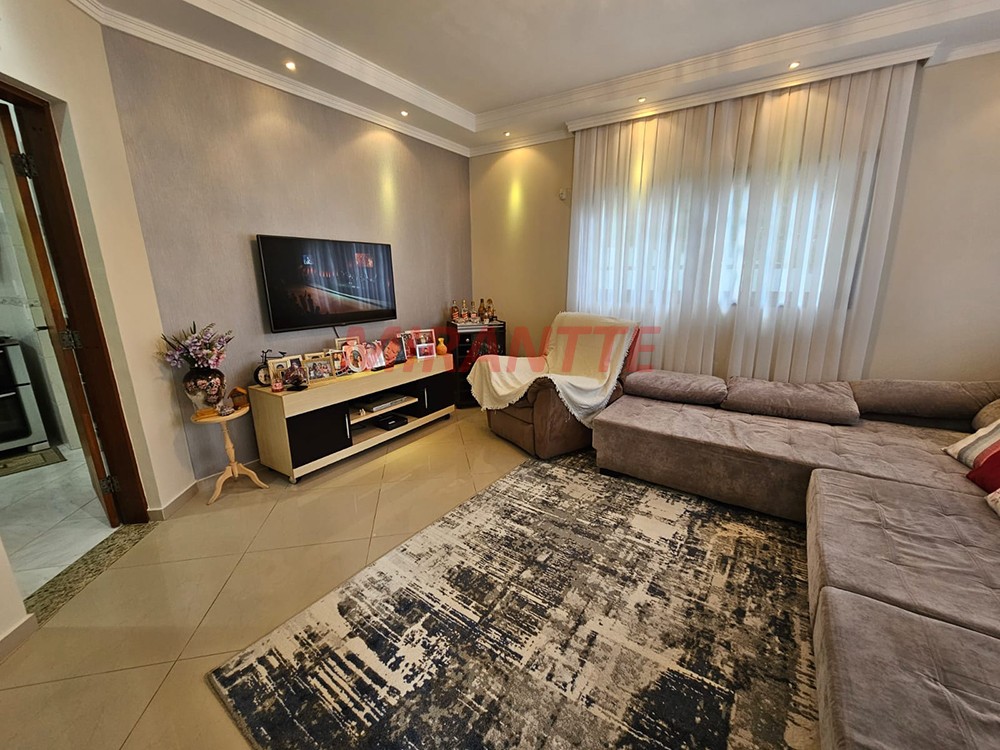 Sobrado de 380m² com 3 quartos em Serra Da Cantareira