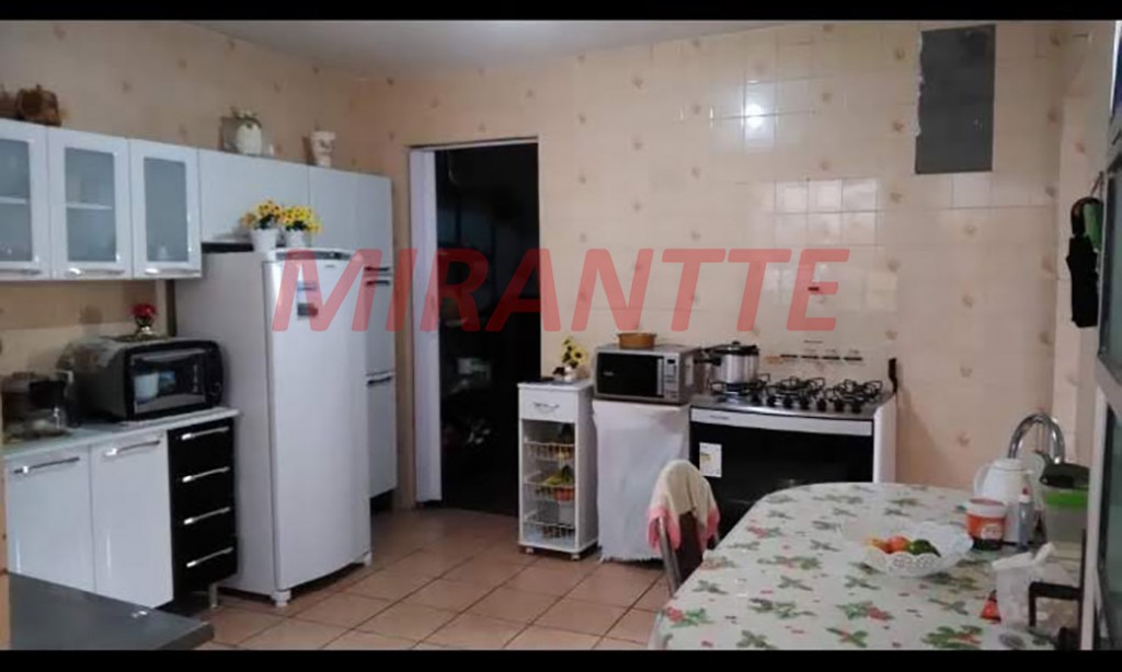 Sobrado de 184m² com 2 quartos em Pedra Branca