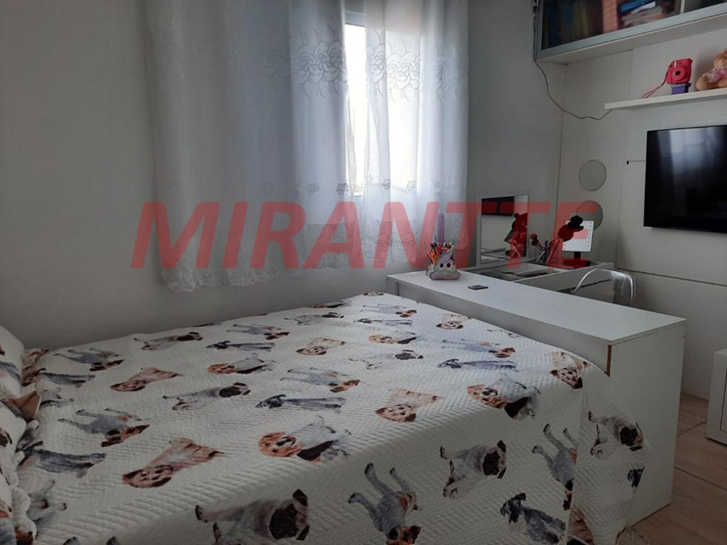 Cond. fechado de 180m² com 3 quartos em Parada Inglesa