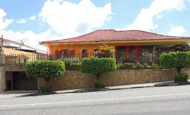 Sobrado de 565m² com 6 quartos em Parque Novo Mundo