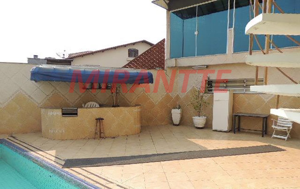 Sobrado de 565m² com 6 quartos em Parque Novo Mundo