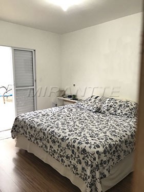 Sobrado com 4 quartos em Vila Medeiros