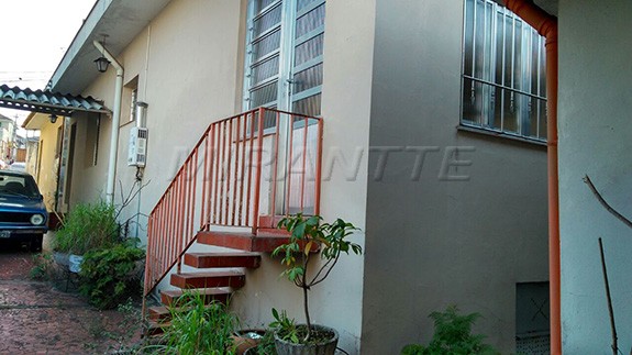 Casa terrea de 400m² com 3 quartos em Santa Teresinha