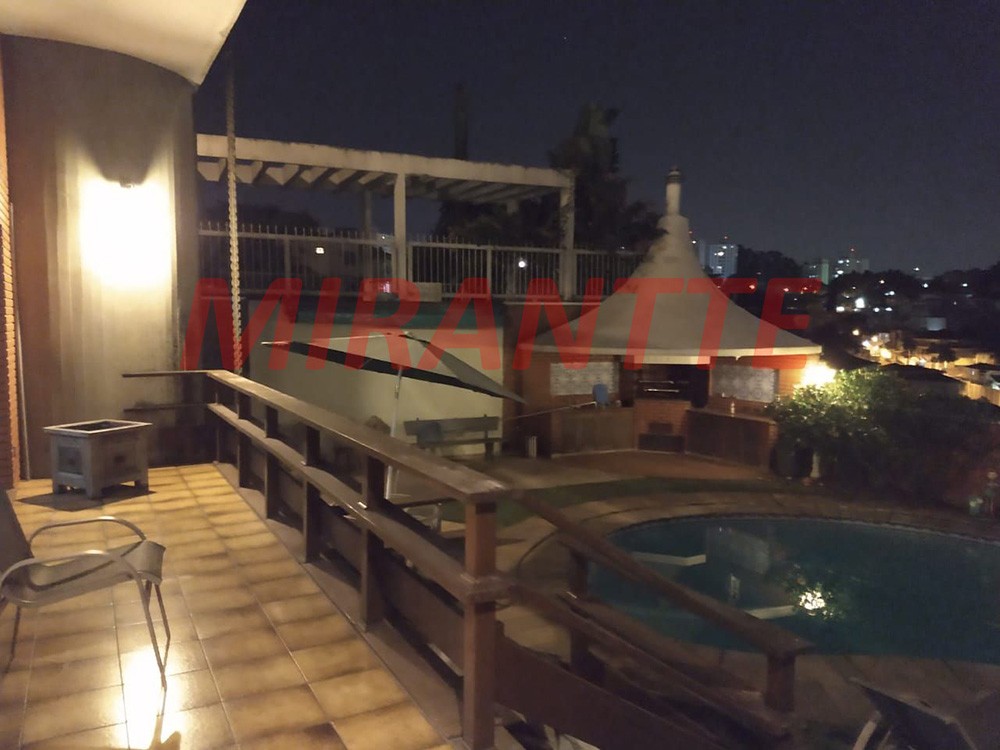Sobrado de 795m² com 4 quartos em Jardim São Bento