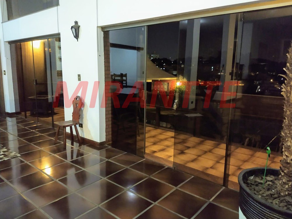 Sobrado de 795m² com 4 quartos em Jardim São Bento
