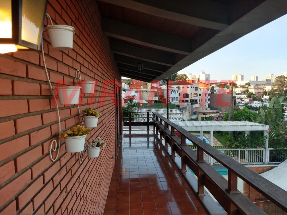 Sobrado de 795m² com 4 quartos em Jardim São Bento
