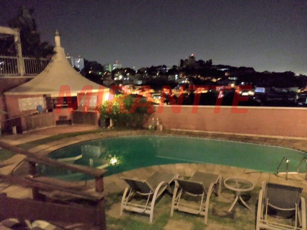 Sobrado de 795m² com 4 quartos em Jardim São Bento