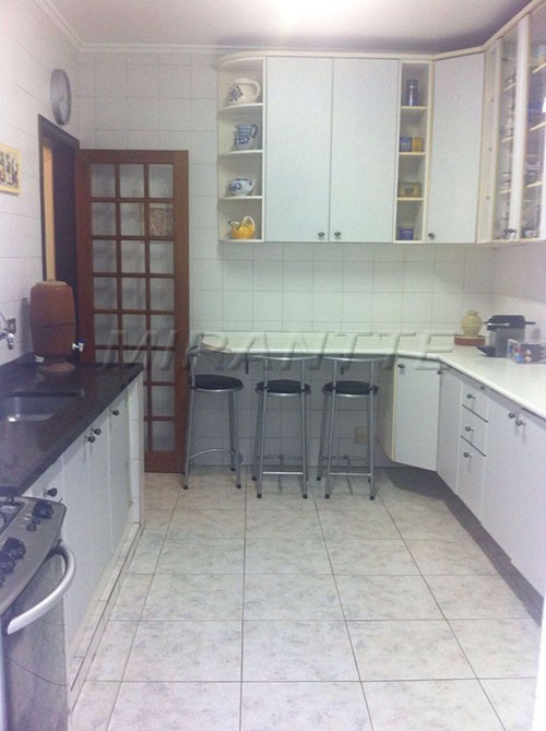 Sobrado de 154m² com 3 quartos em Perdizes