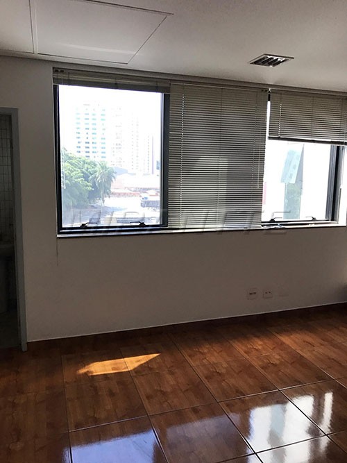 Comercial de 40m² em Santana