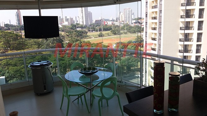 Apartamento de 355m² com 4 quartos em Jardim Analia Franco