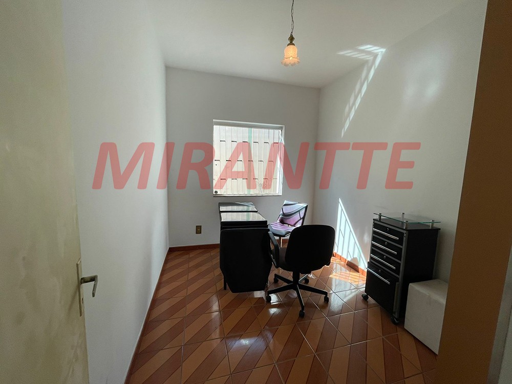 Casa terrea de 191m² com 3 quartos em Vila Irmaos Arnoni