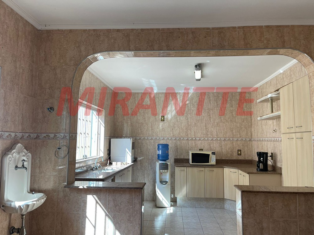 Casa terrea de 191m² com 3 quartos em Vila Irmaos Arnoni