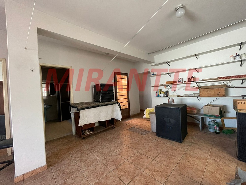 Casa terrea de 191m² com 3 quartos em Vila Irmaos Arnoni