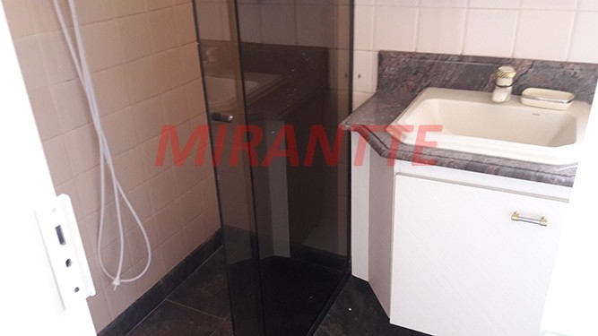 Casa terrea de 240m² com 3 quartos em Chora Menino