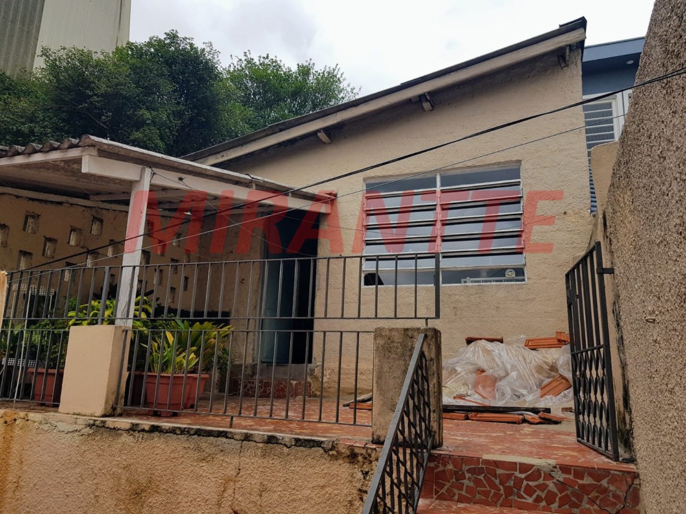Casa terrea com 3 quartos em Vila Gustavo