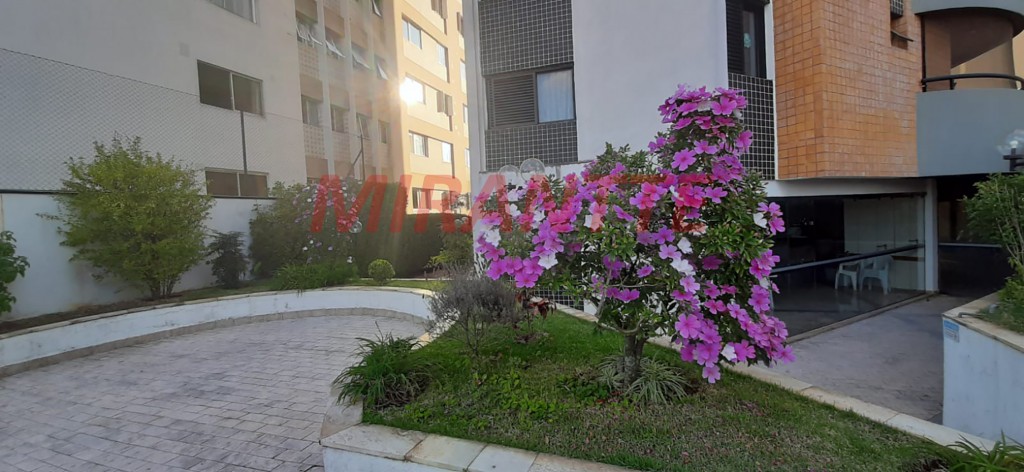 Apartamento com 3 quartos em Santana