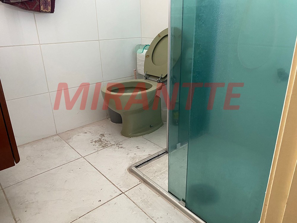 Sobrado de 160m² com 3 quartos em Santana