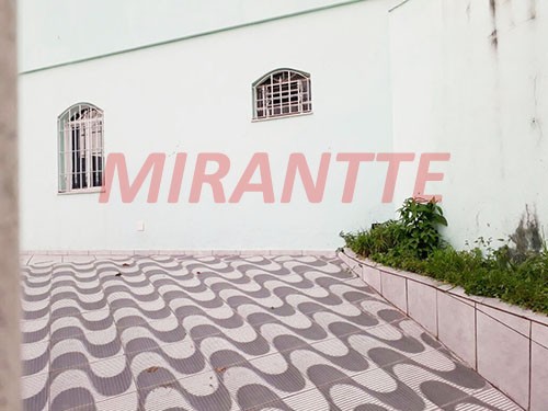 Sobrado de 300m² com 3 quartos em Vila Aurora