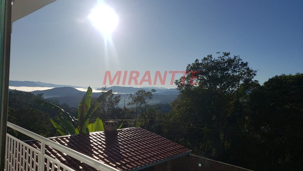 Sobrado de 215m² com 5 quartos em PARQUE PETROPOLIS
