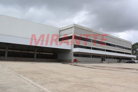 Galpao de 9088m² em Centro