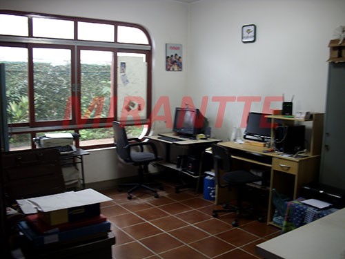 Sobrado de 320m² com 4 quartos em Palmas Do Tremembé
