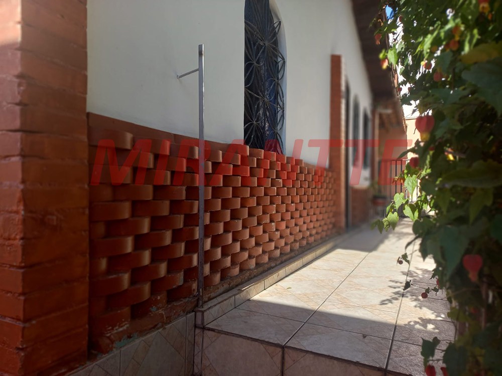 Casa terrea de 300m² com 4 quartos em Horto Florestal