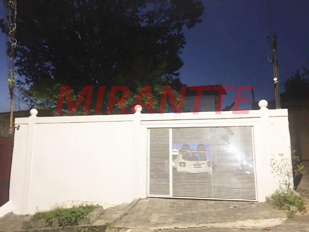 Sobrado de 300m² com 5 quartos em Horto Florestal