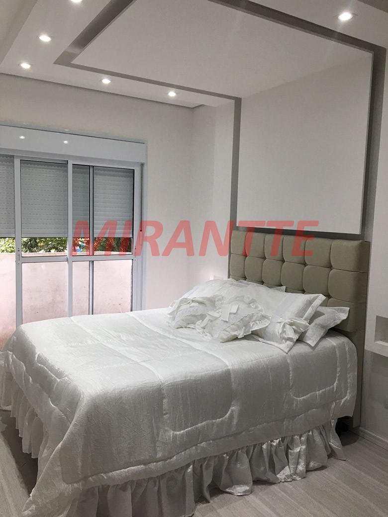 Sobrado de 300m² com 5 quartos em Horto Florestal