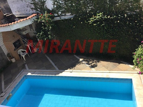 Sobrado de 300m² com 4 quartos em Palmas Do Tremembé