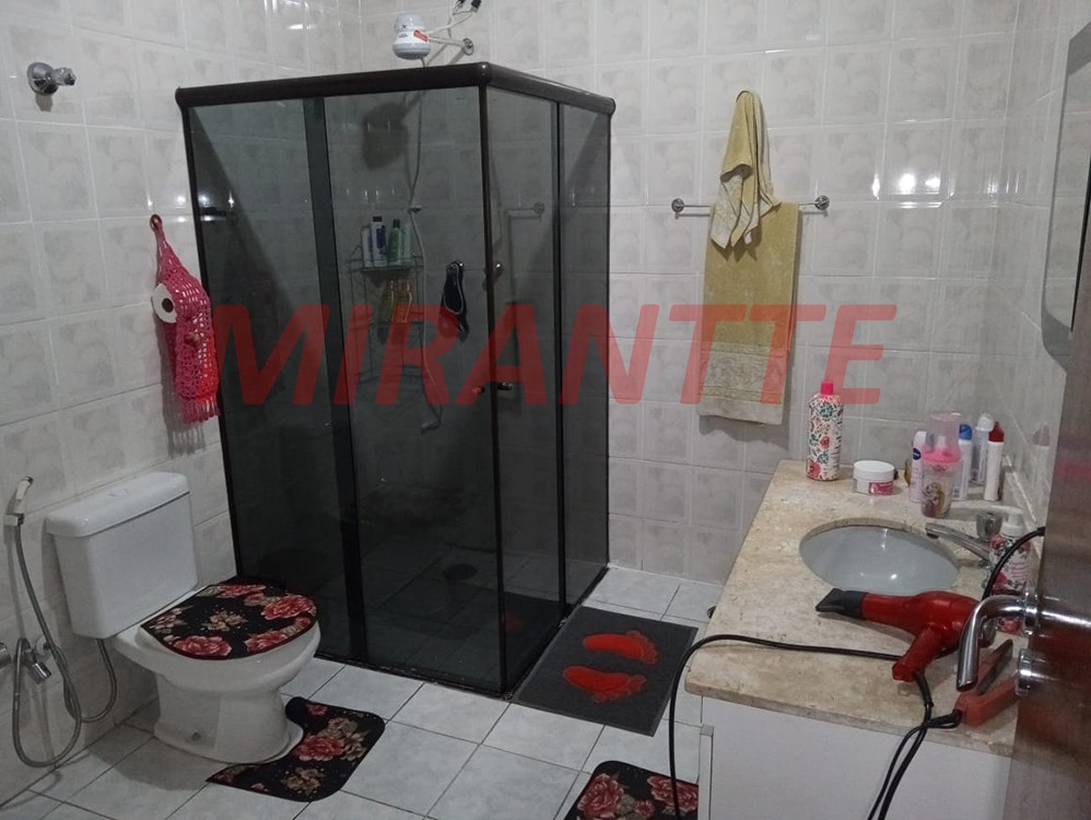 Sobrado de 400m² com 4 quartos em Santa Teresinha