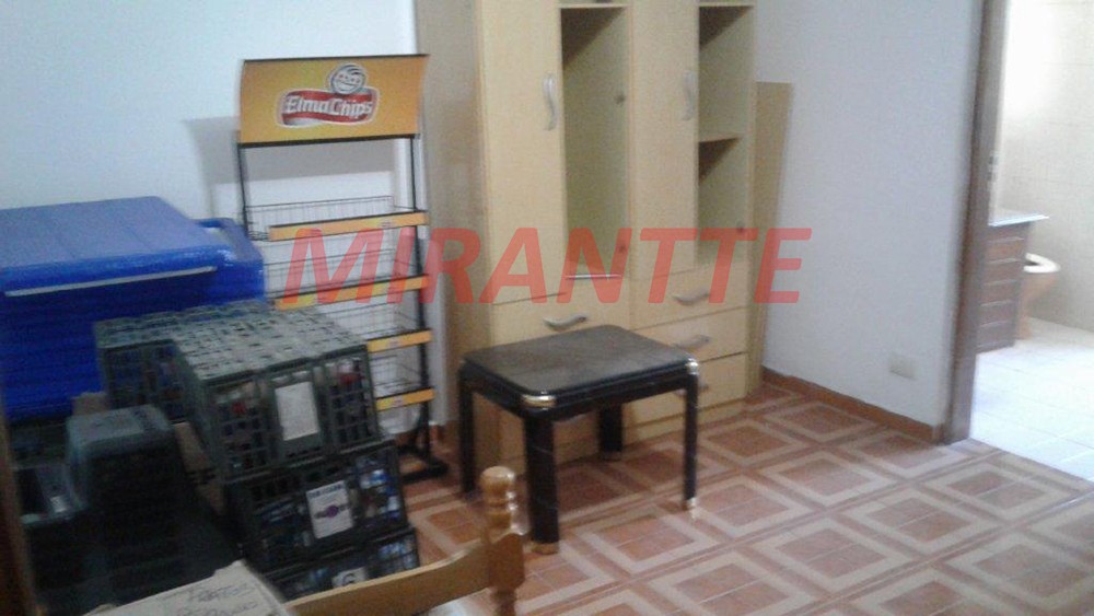 Sobrado de 250m² com 4 quartos em Santana