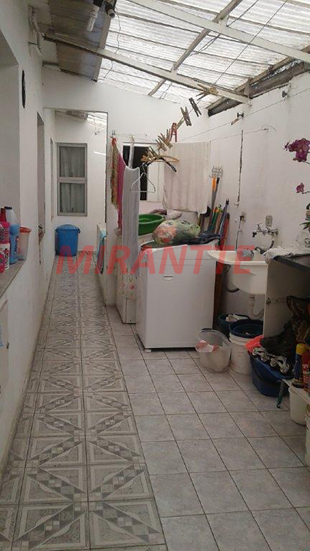 Sobrado de 250m² com 4 quartos em Santana