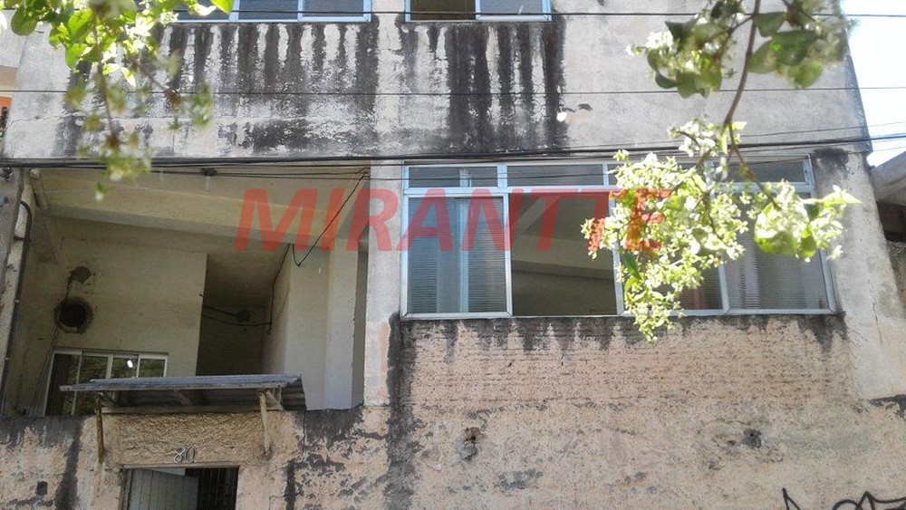 Sobrado de 250m² com 4 quartos em Santana