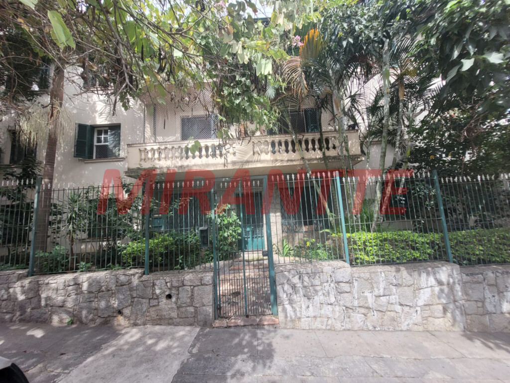 Apartamento de 85m² com 3 quartos em Santana
