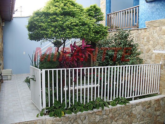 Sobrado de 300m² com 3 quartos em Tucuruvi