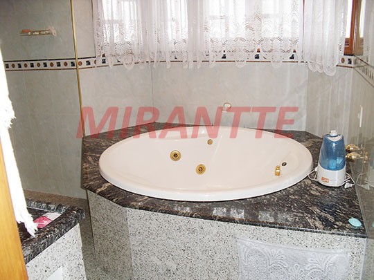 Sobrado de 300m² com 3 quartos em Tucuruvi