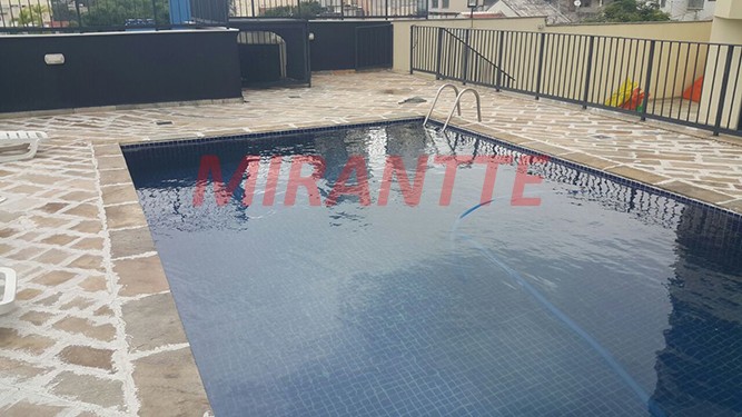 Apartamento de 140m² com 3 quartos em Santa Teresinha