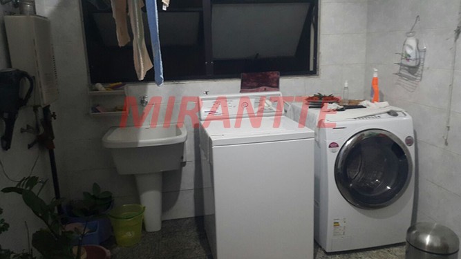 Apartamento de 140m² com 3 quartos em Santa Teresinha