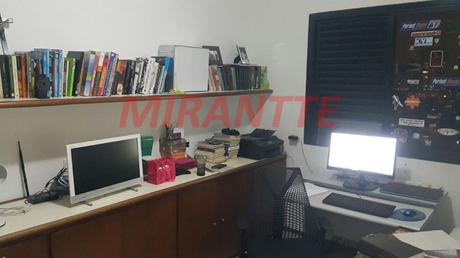 Apartamento de 140m² com 3 quartos em Santa Teresinha