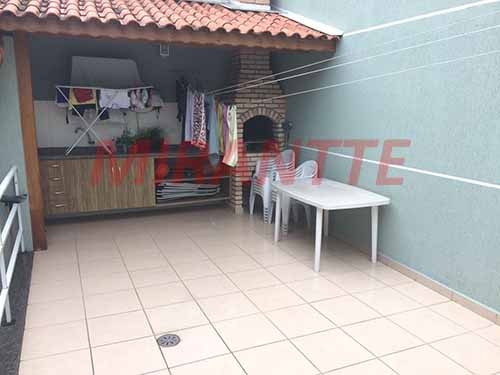 Sobrado de 182m² com 3 quartos em Vila Nova Mazzei