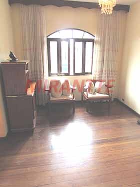 Sobrado de 352m² com 4 quartos em Jardim Brasil